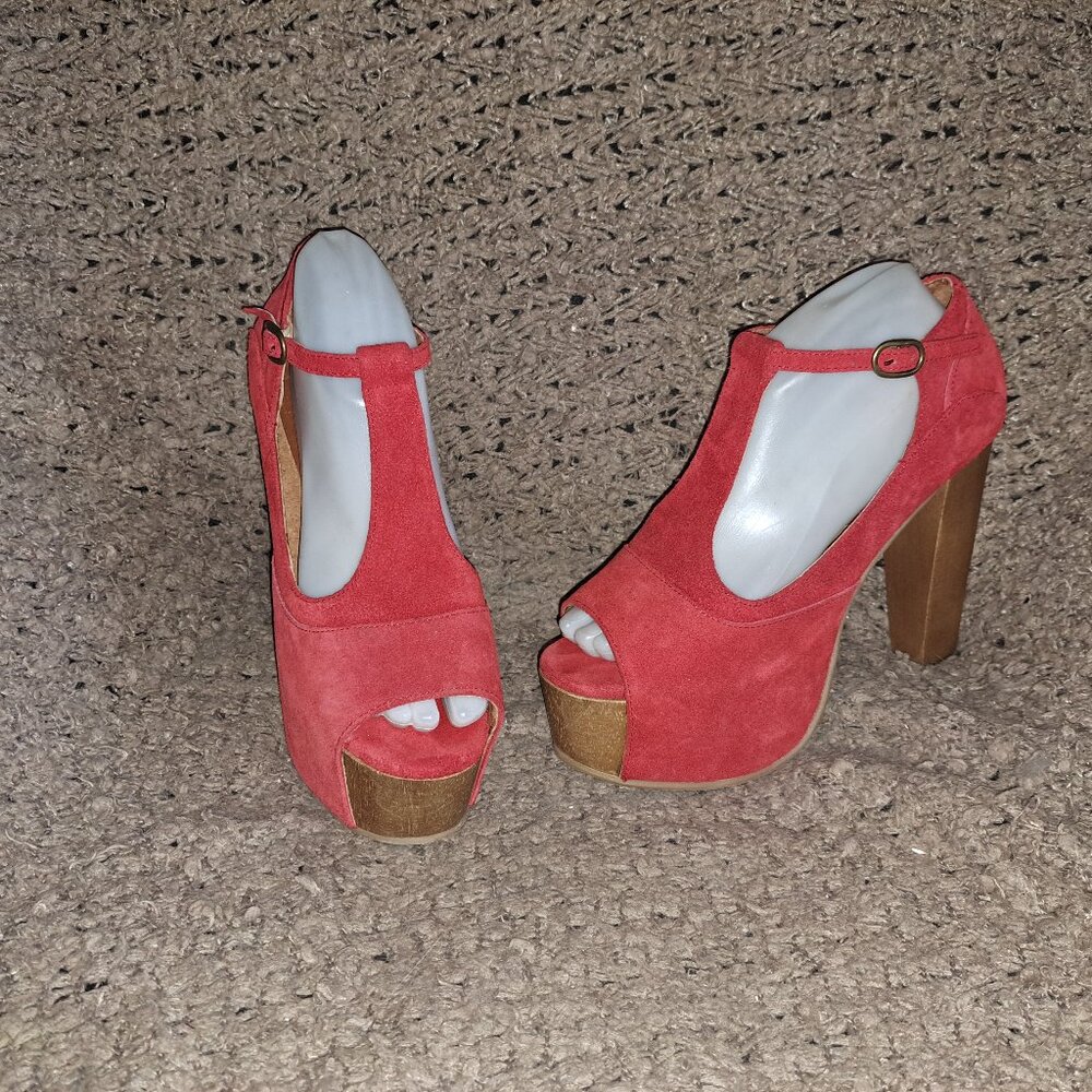 JEFFREY CAMPBELL-Foxy Wood Platform High Heel T-Strap-Red Suede-Sz39/9-Near Mint